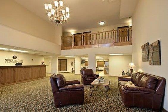 Supertel Inn And Conference Center Creston Interior photo